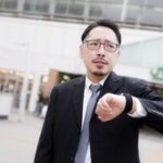 【悲報】32歳年収620万貯金1500万こどおじワイ、人生に飽きる